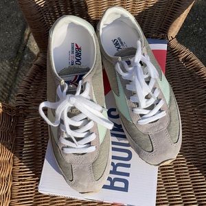 Women’s Brook Vanguard Grey/WhisperingBlue